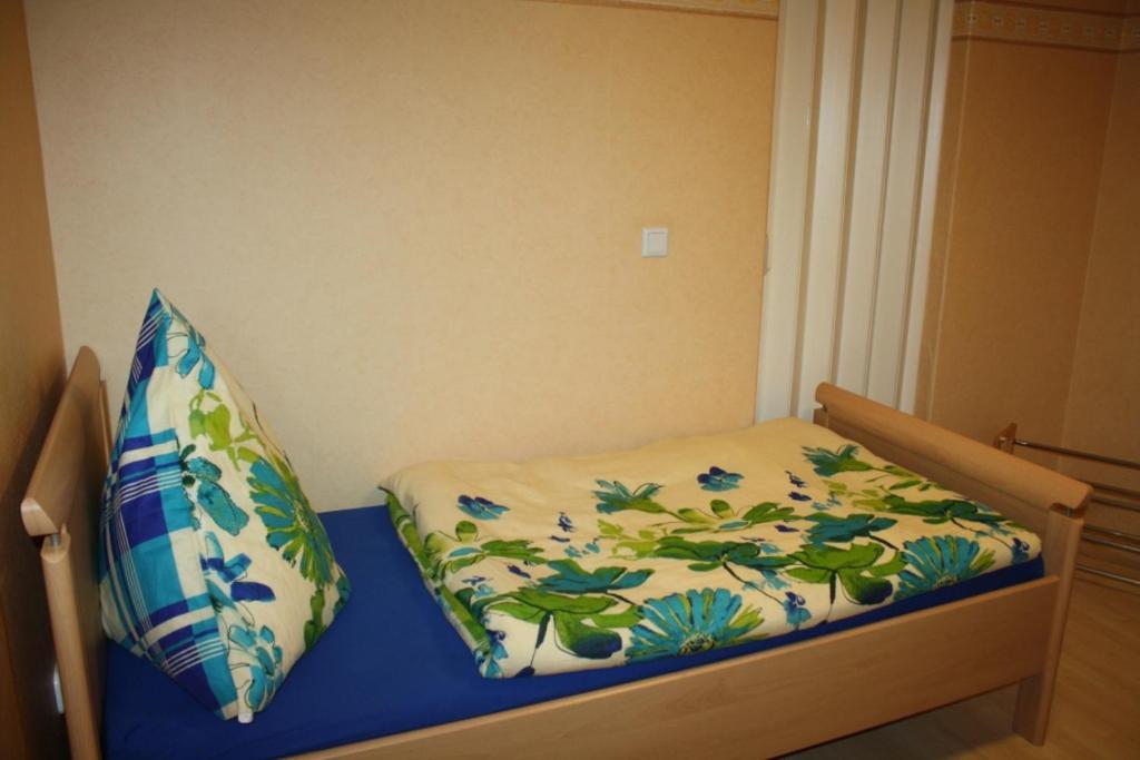 Monteur-/Und Ferienwohnung Diehl Asslar Екстериор снимка
