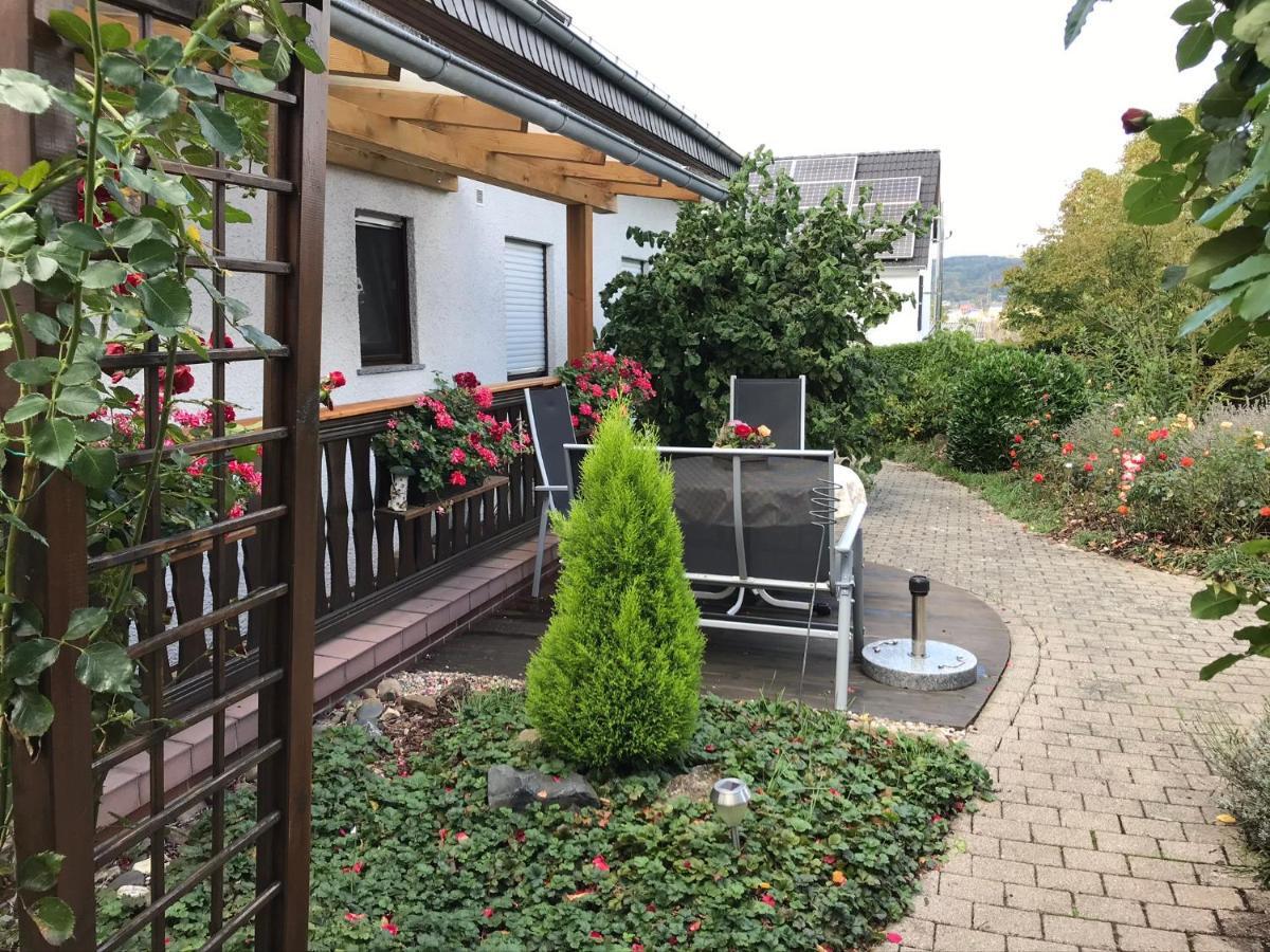 Monteur-/Und Ferienwohnung Diehl Asslar Екстериор снимка